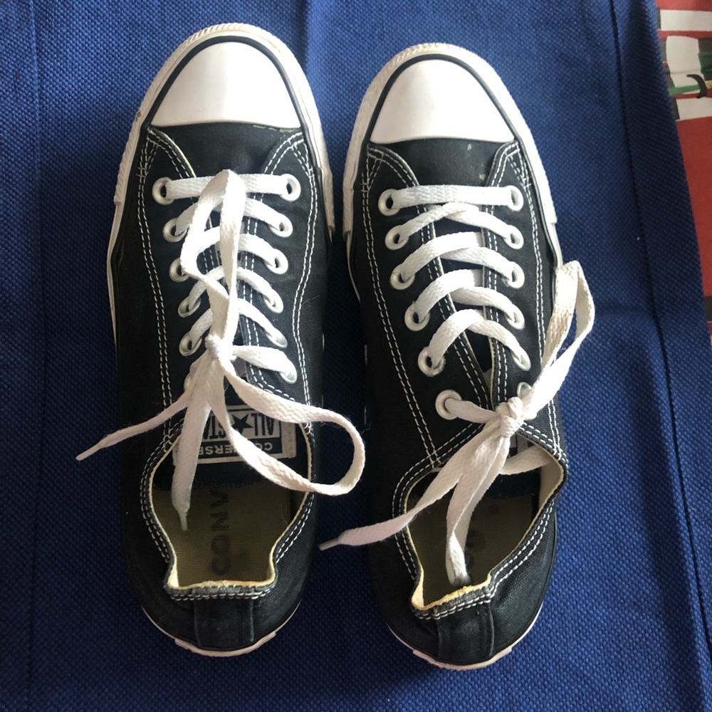 Converse low cut black  Lace-Up Sneakers - Picture 2 of 8